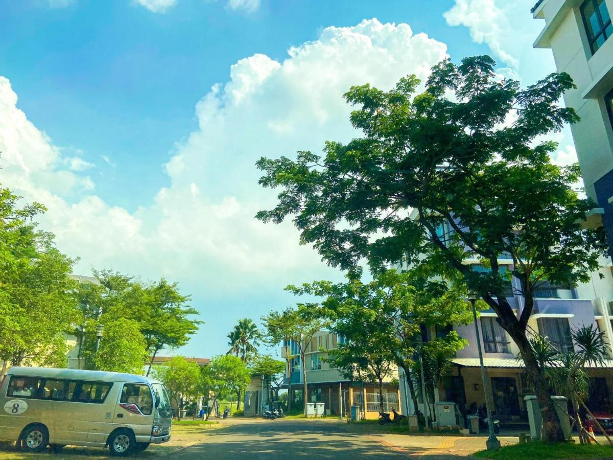 Aloha Guest House - 1 Male Only Tangerang Buitenkant foto